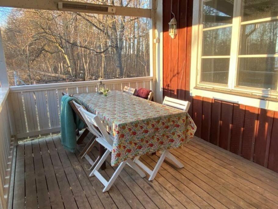 Spacious House Near Water And Nature Odensbacken エクステリア 写真