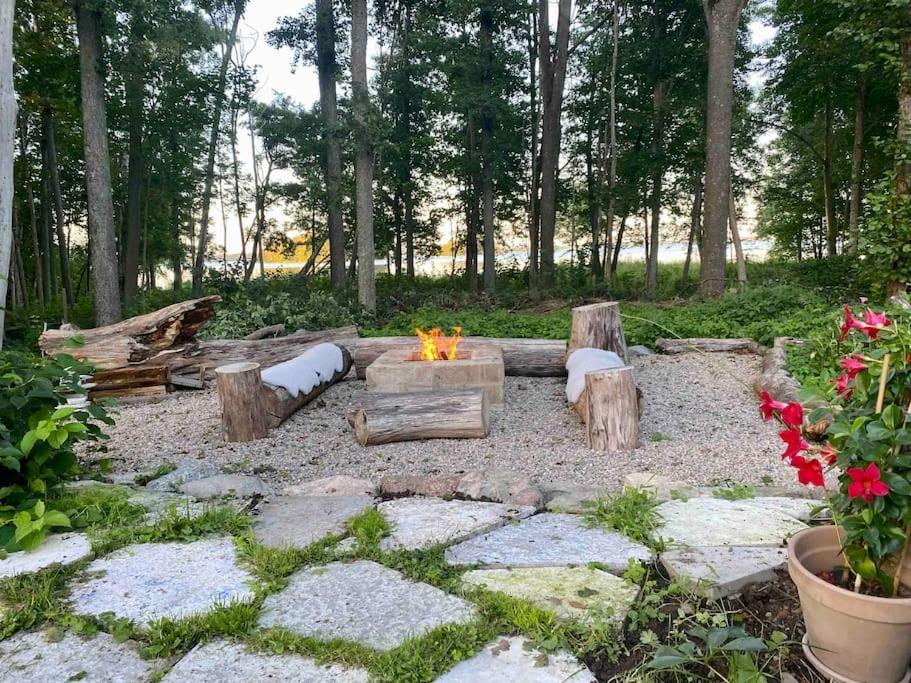 Spacious House Near Water And Nature Odensbacken エクステリア 写真