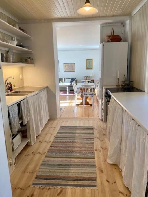 Spacious House Near Water And Nature Odensbacken エクステリア 写真