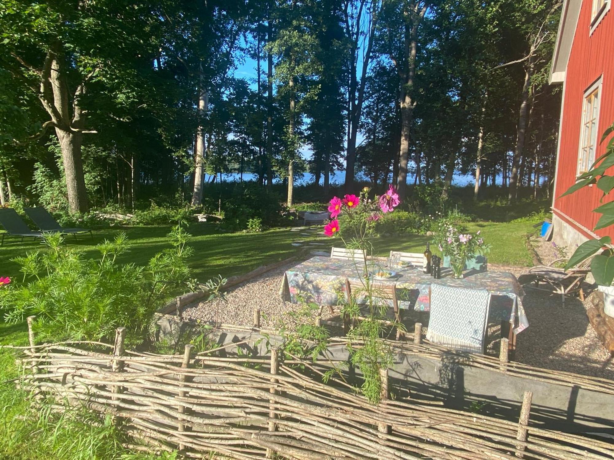 Spacious House Near Water And Nature Odensbacken エクステリア 写真